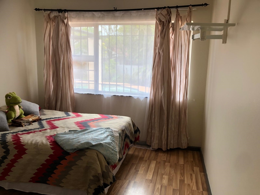 To Let 4 Bedroom Property for Rent in Blue Bend Eastern Cape